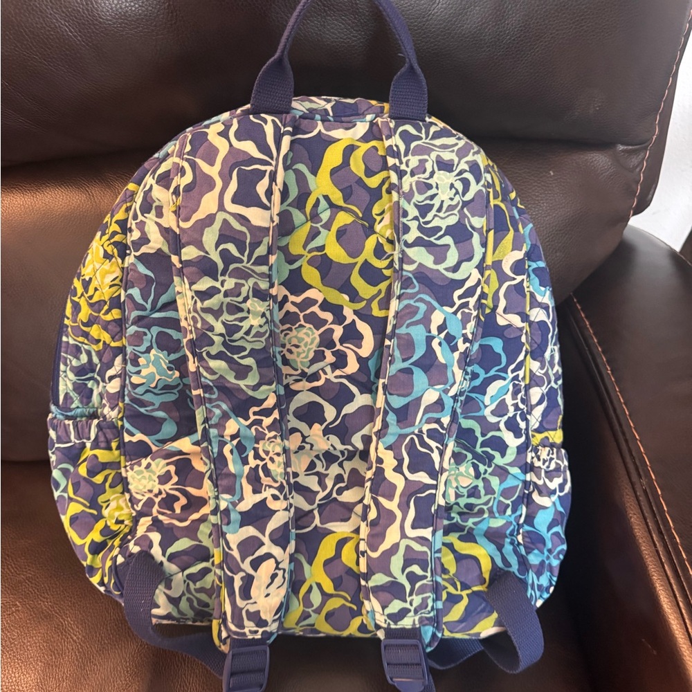 Floral Patterned Backpack - Picture 3 of 3